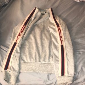 Gucci sweatshirt